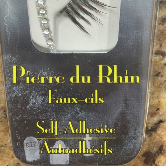 Fantasy makers Diva lashes - Picture 2 of 5